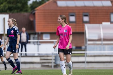 Bild 31 - wCJ Osterroenfelder TSV - VfL Pinneberg : Ergebnis: 0:15